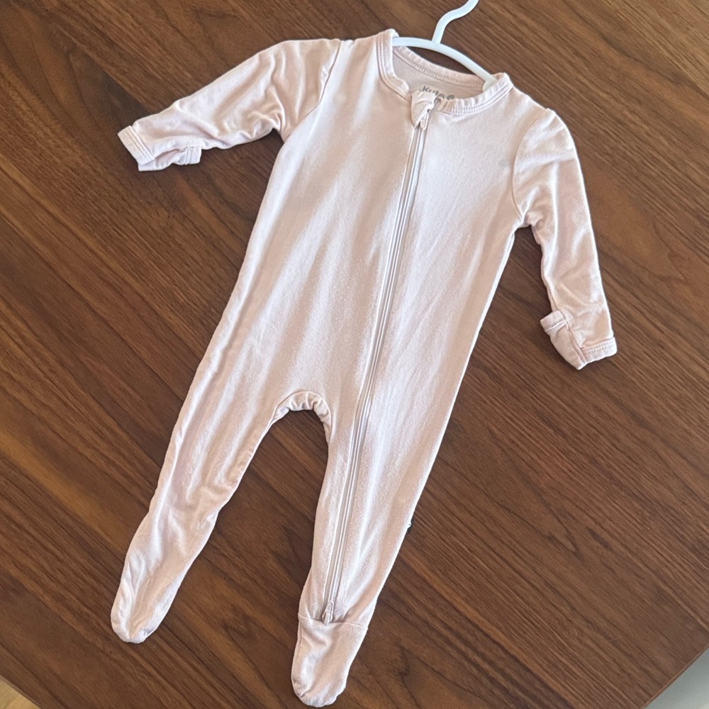 Kyte BABY Soft Pink Footed Onesie